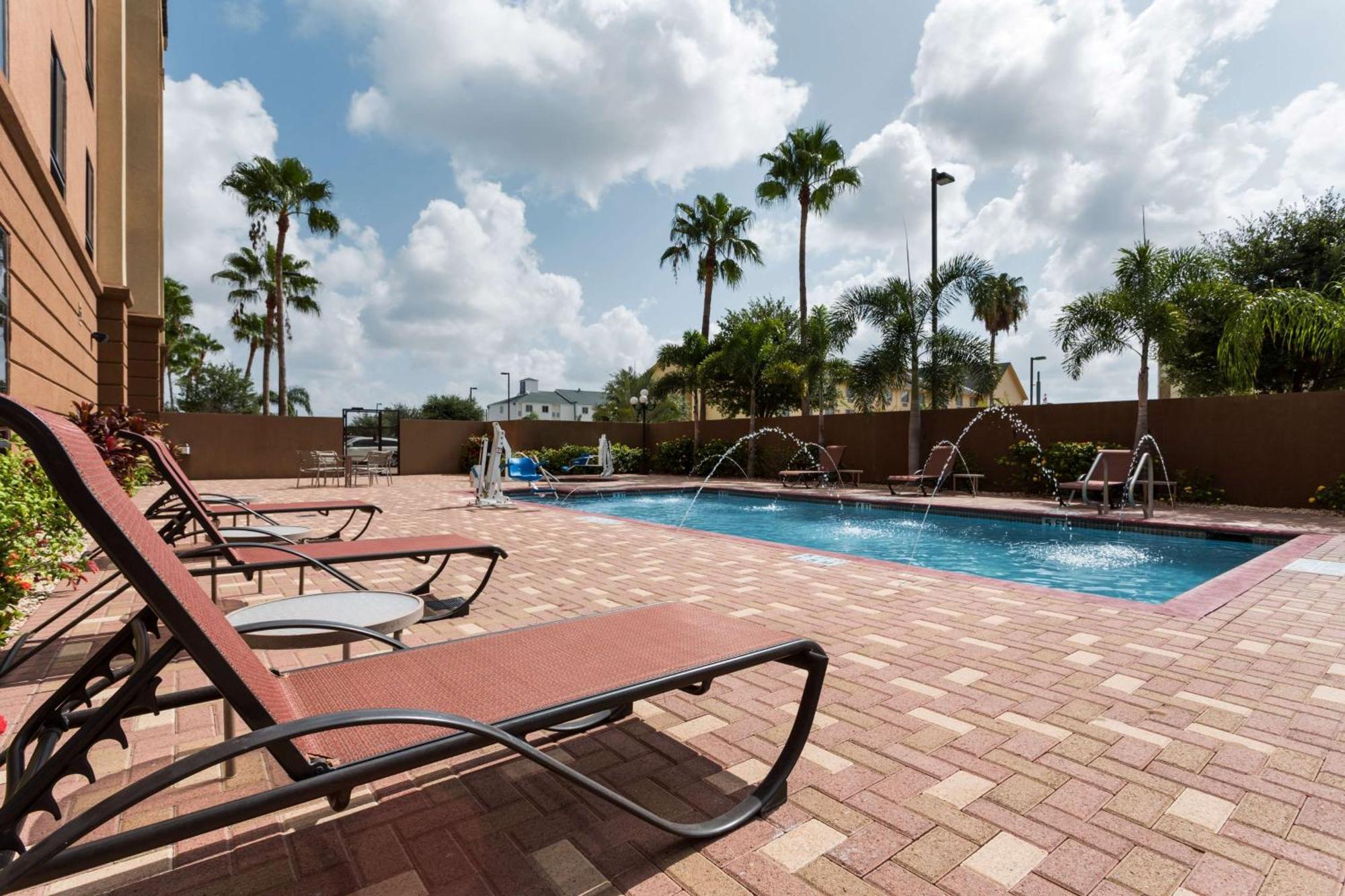 Hampton Inn & Suites Pharr Eksteriør billede